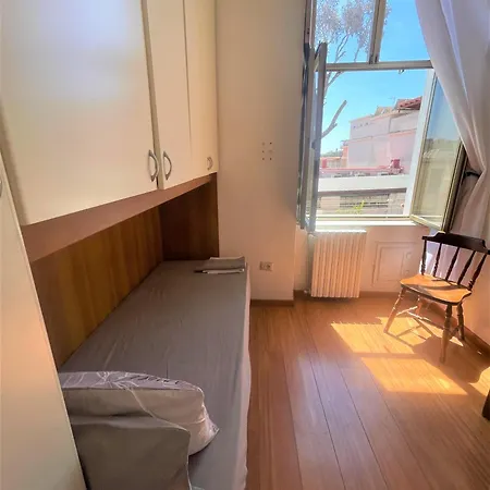 Terrazza Bisignano Next Station * נאפולי