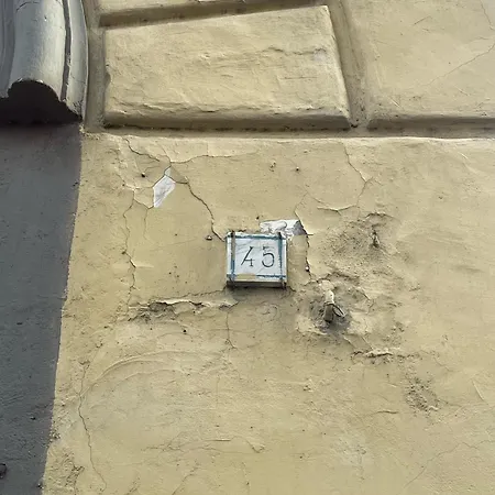 Terrazza Bisignano Next Station * נאפולי